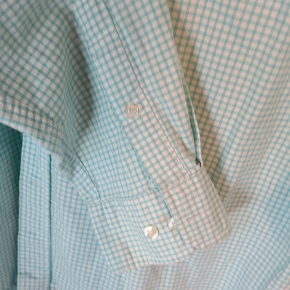 The Gap Men's Classic Long Sleeve Dress Shirt, Size: Large, Color: Green - Picture 7 of 12